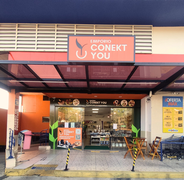 Foto da capa de Emporio Conekt You - loja BOSQUE